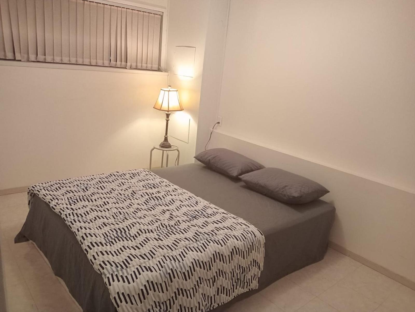 Cosy Romantic Stay In Surrey- Walking Distance From Guildford Town Centre Bagian luar foto