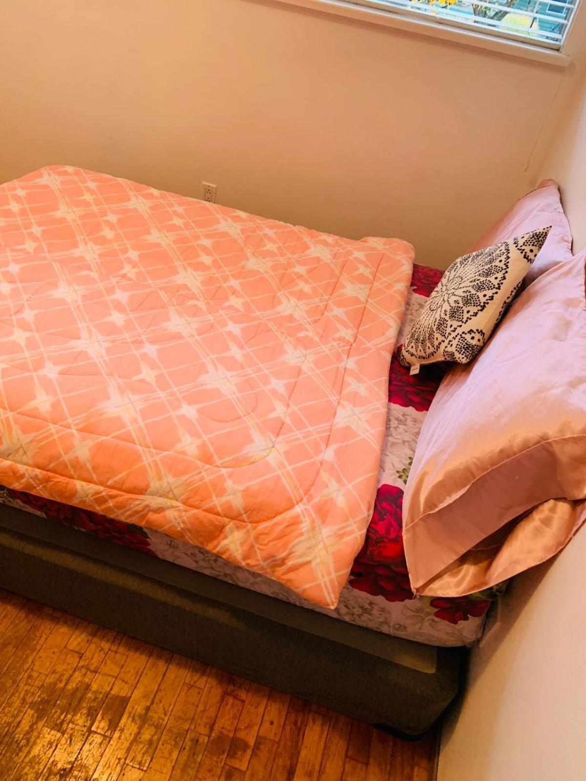 Cosy Romantic Stay In Surrey- Walking Distance From Guildford Town Centre Bagian luar foto