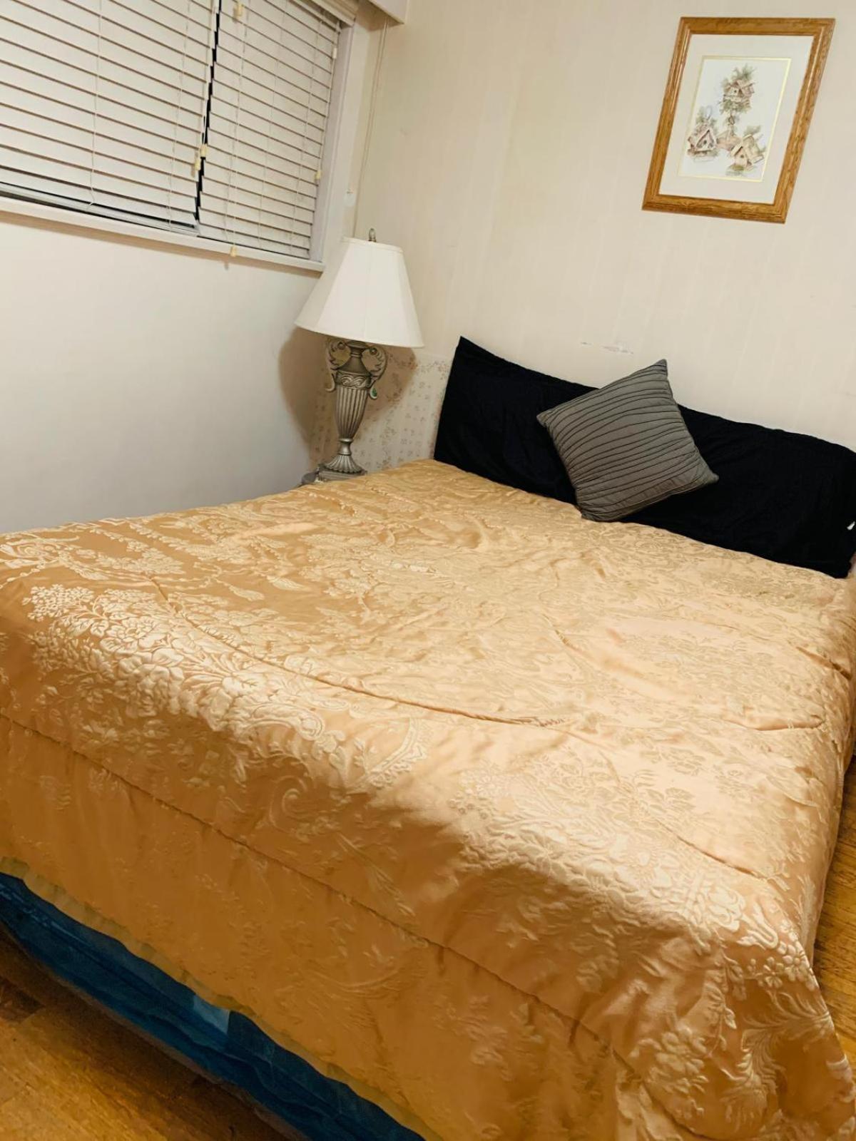 Cosy Romantic Stay In Surrey- Walking Distance From Guildford Town Centre Bagian luar foto