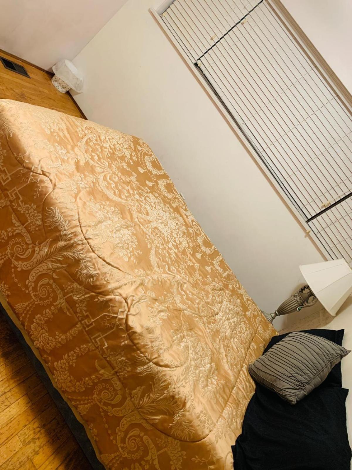 Cosy Romantic Stay In Surrey- Walking Distance From Guildford Town Centre Bagian luar foto